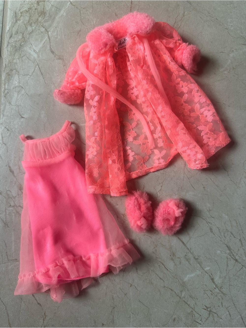 1970 Mattel Barbie Lovely Sleep Ins complete set slipper nightgown robe pink